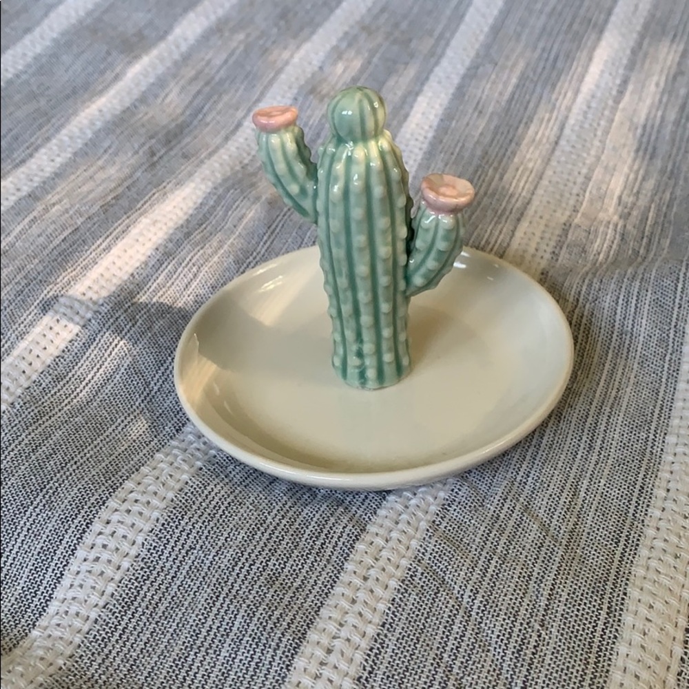 Cactus Ring Holder